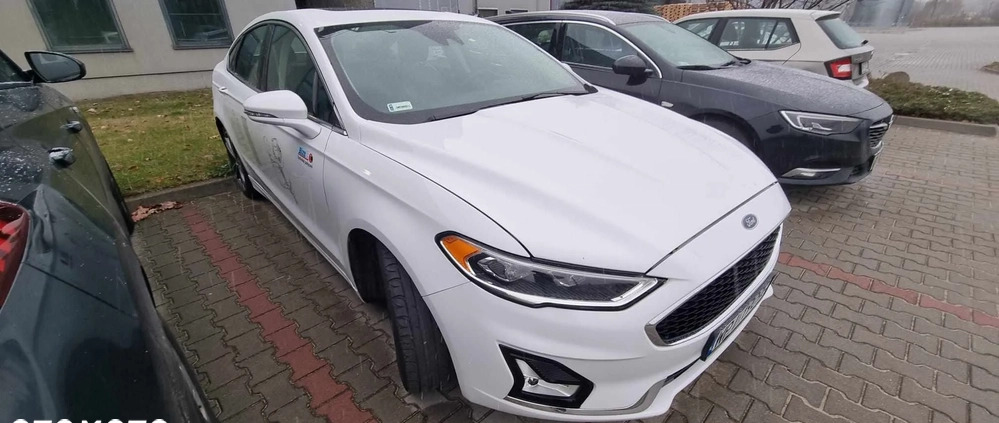 Ford Fusion cena 65900 przebieg: 81316, rok produkcji 2020 z Żyrardów małe 352